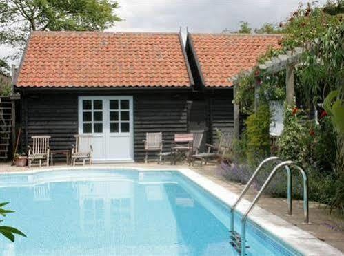 Riverside Cottage Wattisham Exterior foto